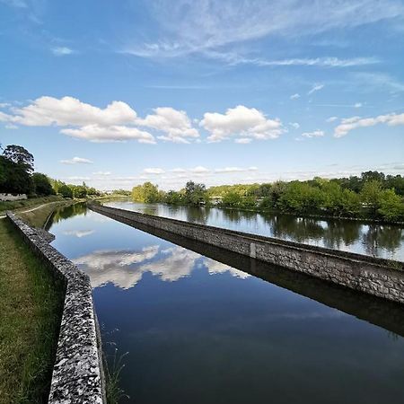 Appartement Hyper Centre Au Bord De Loire 奥尔良 外观 照片